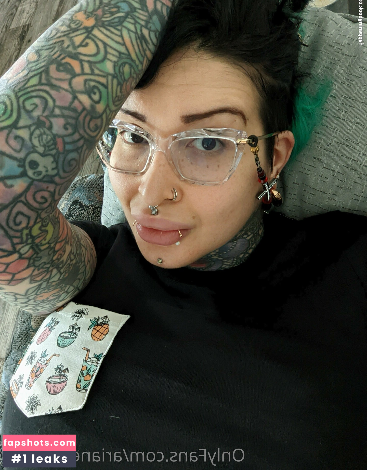 Ariane Saint Amour gallery photo #347