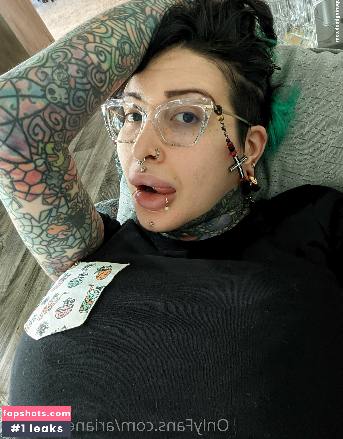 Ariane Saint Amour gallery photo #351