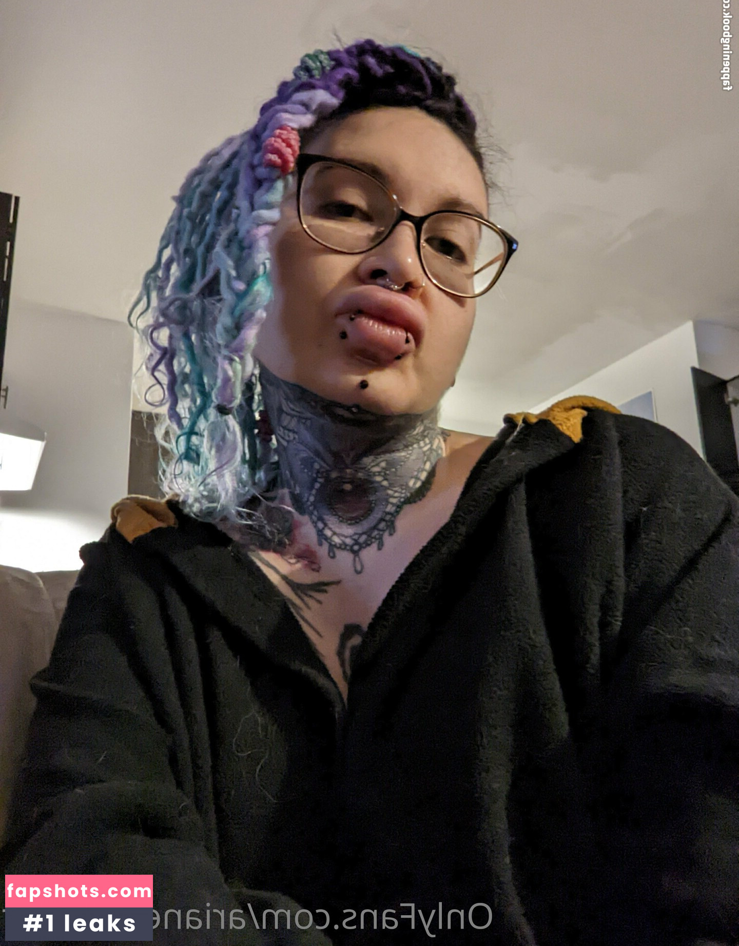 Ariane Saint Amour gallery photo #418