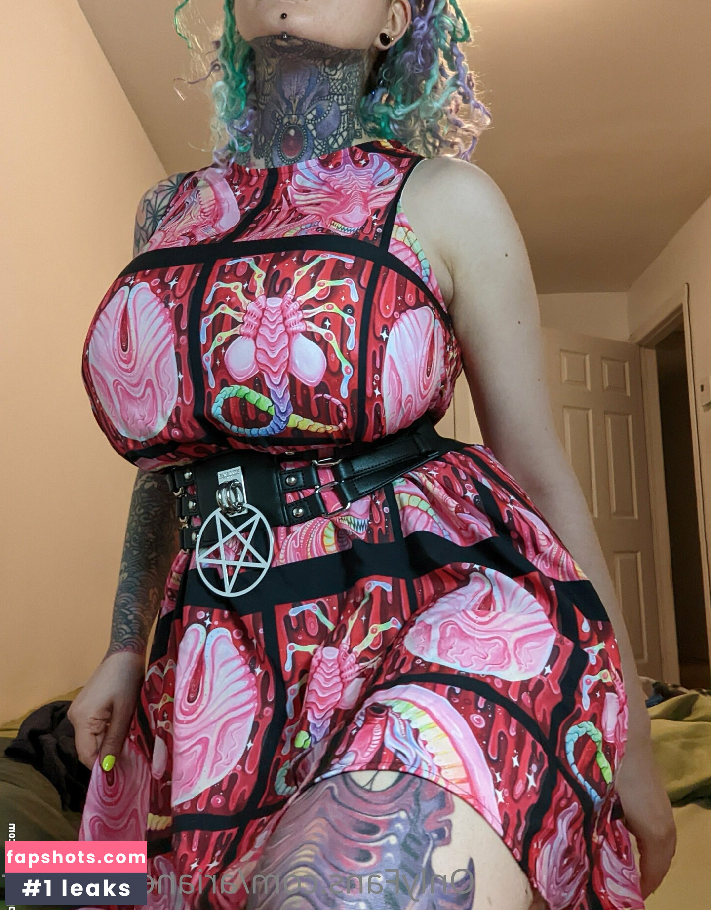 Ariane Saint Amour gallery photo #471