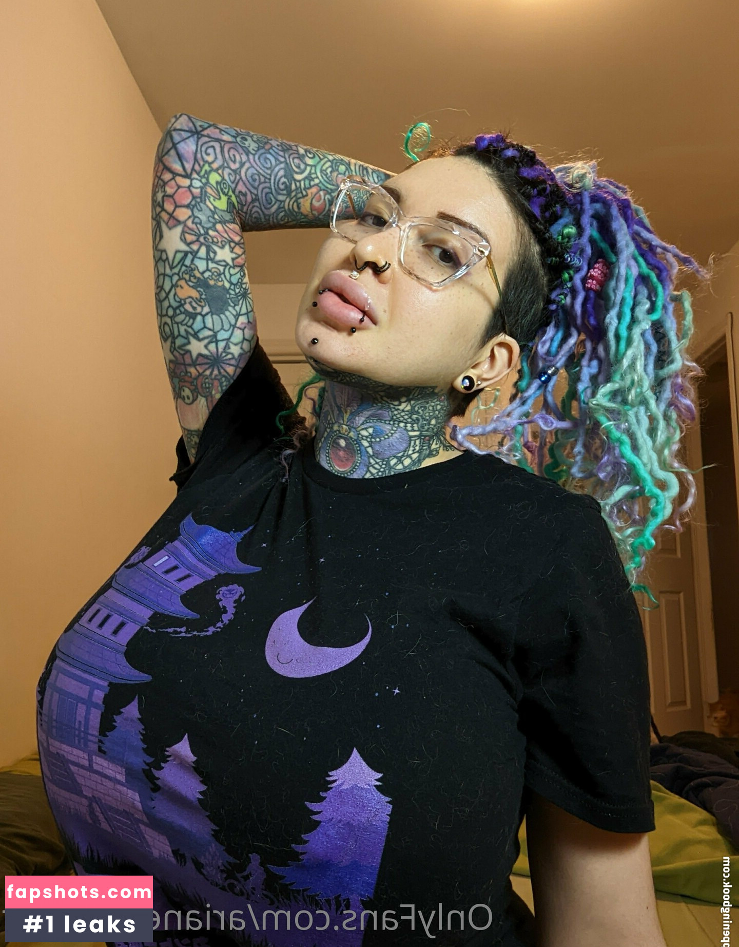 Ariane Saint Amour gallery photo #498