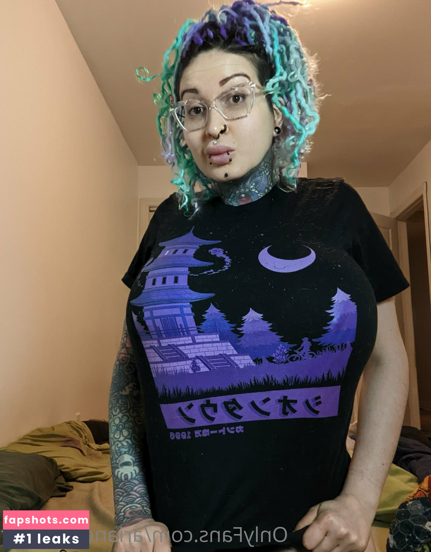 Ariane Saint Amour gallery photo #502