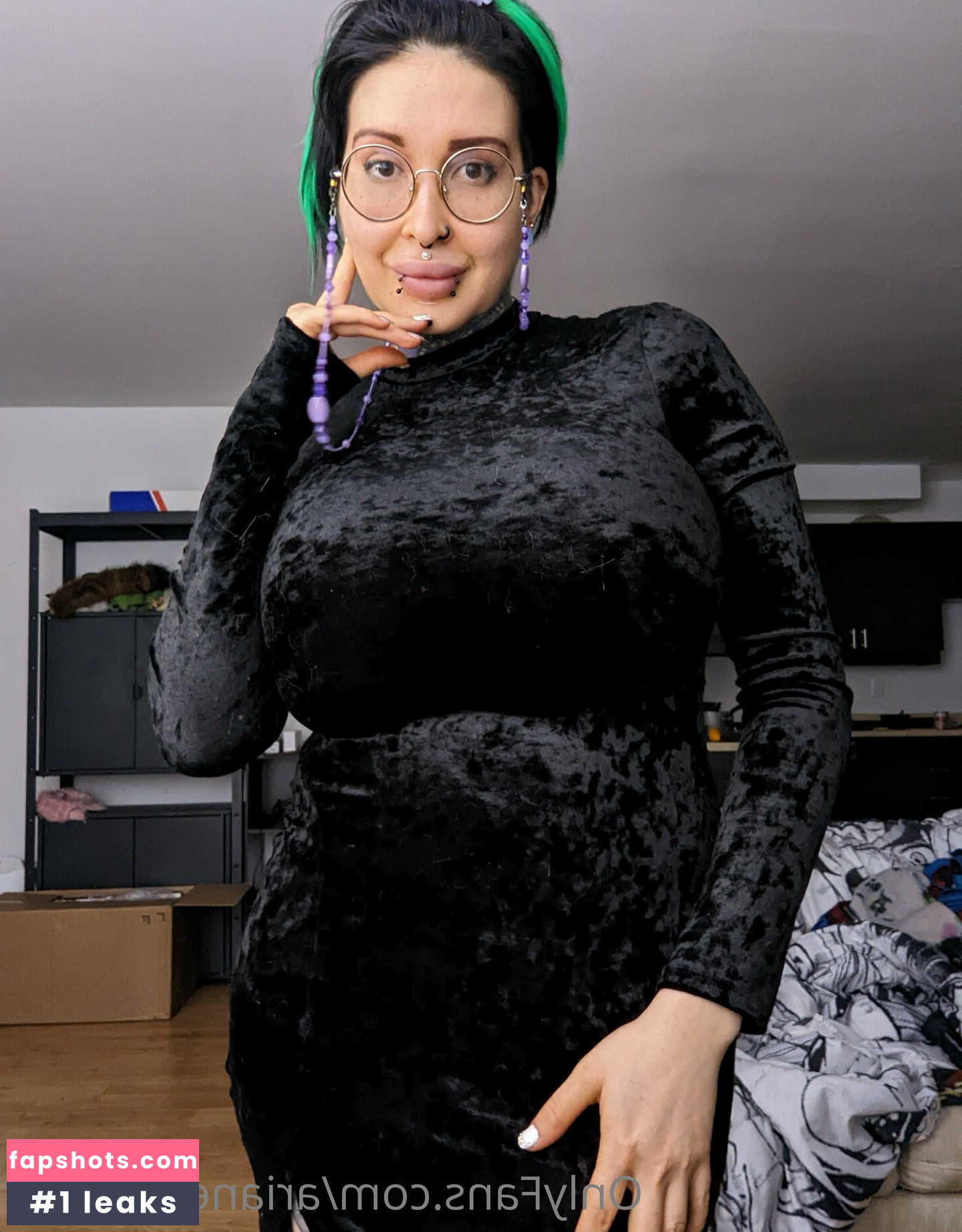 Ariane Saint Amour gallery photo #524