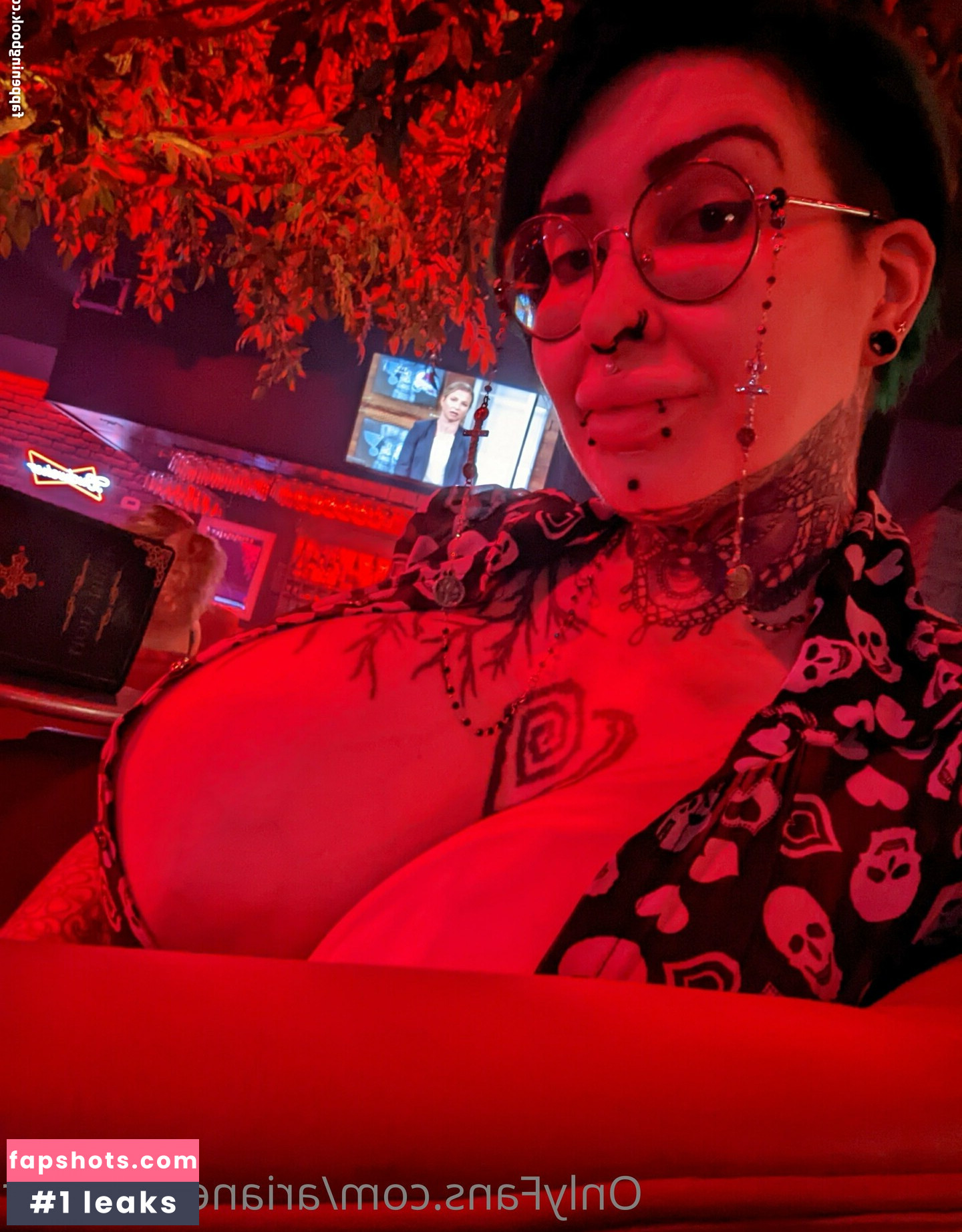 Ariane Saint Amour gallery photo #596