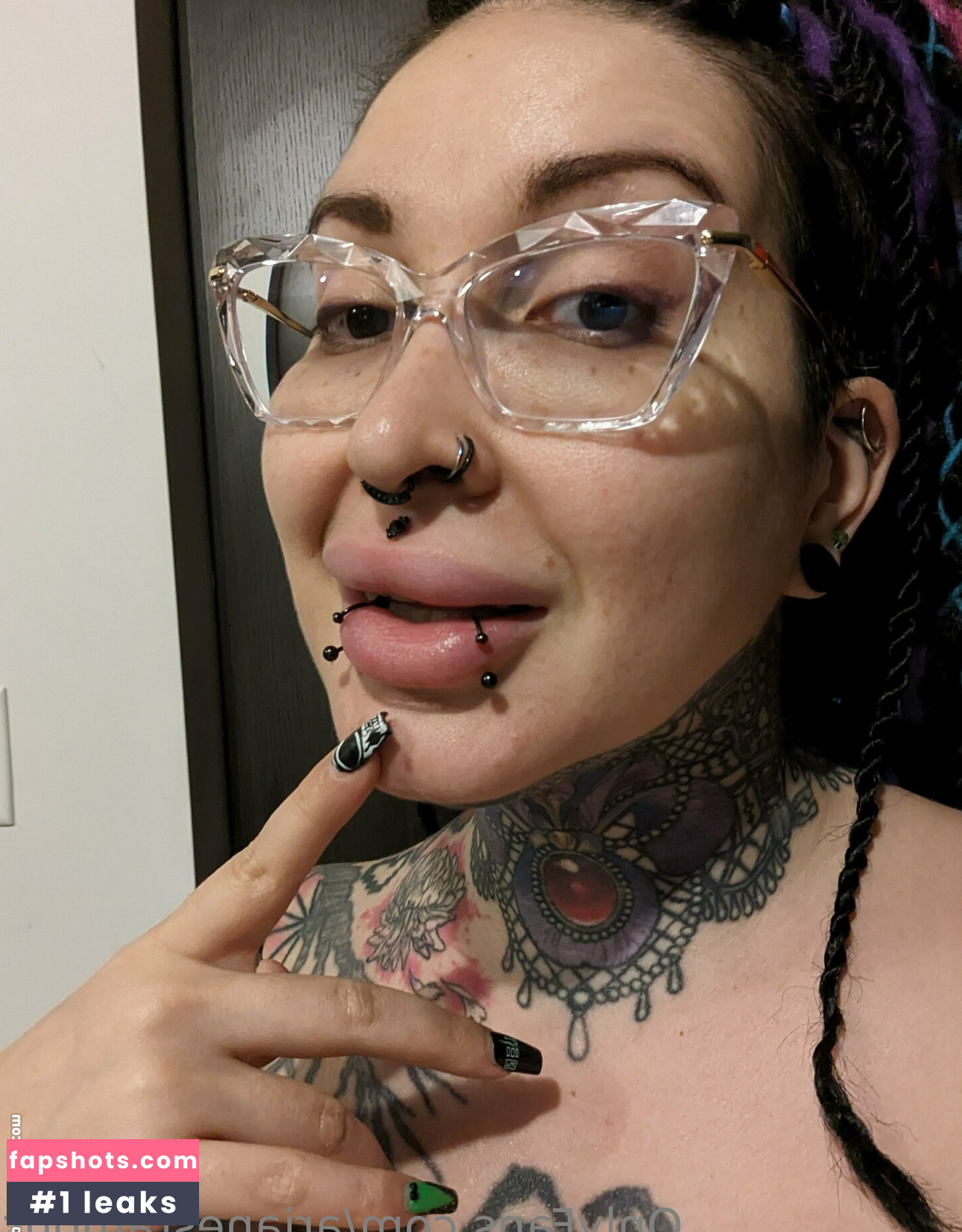 Ariane Saint Amour gallery photo #69