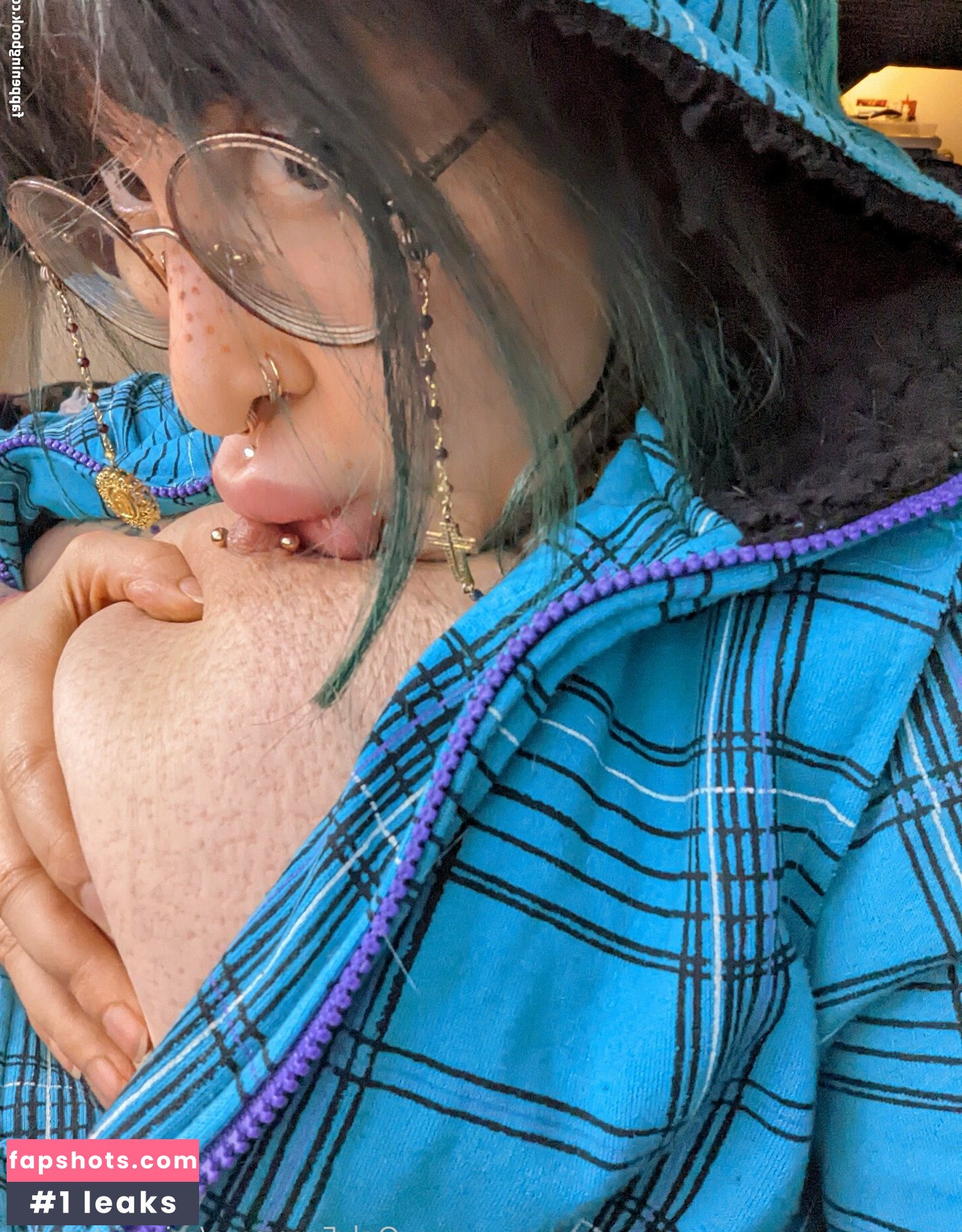 Ariane Saint Amour gallery photo #752