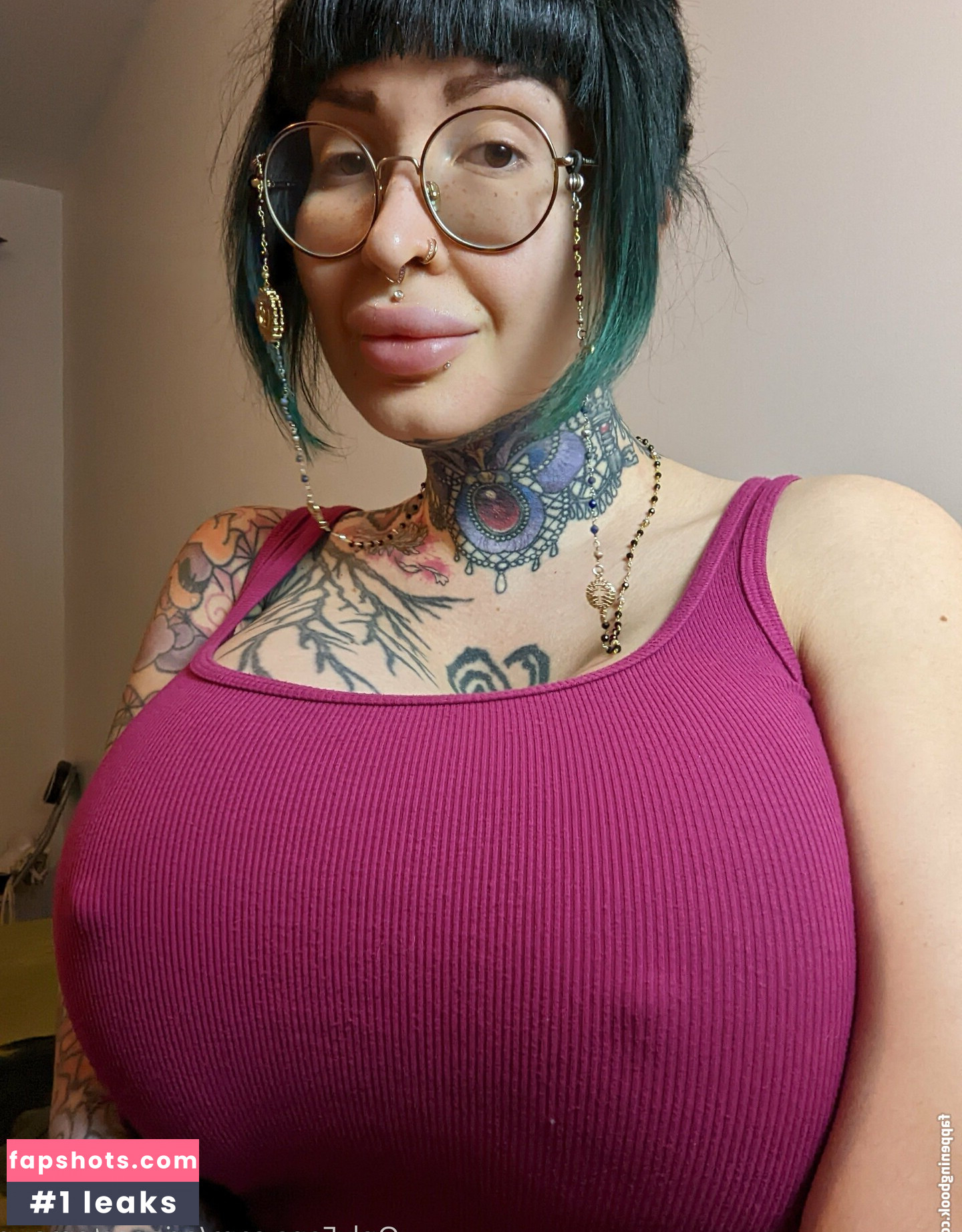 Ariane Saint Amour gallery photo #754