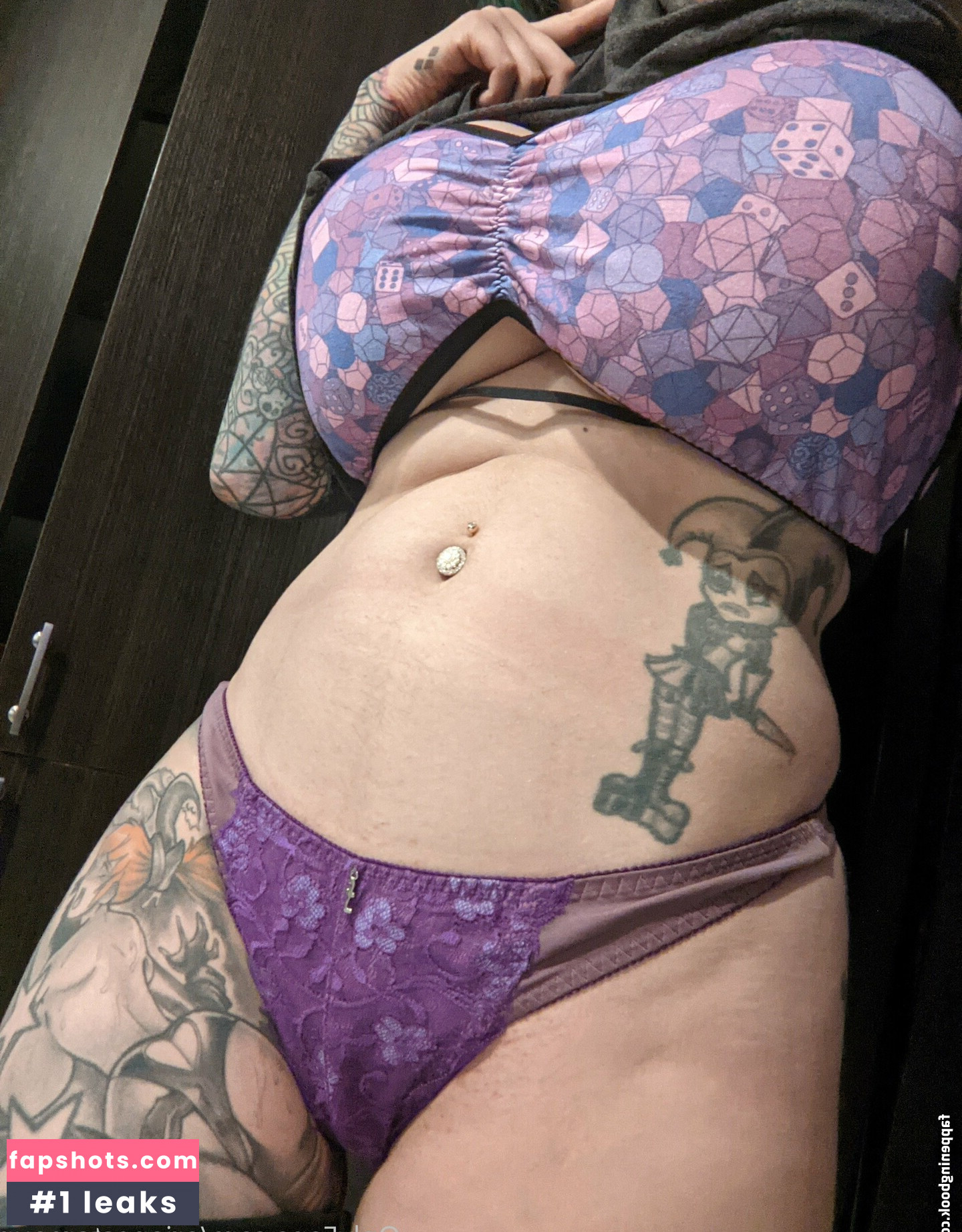 Ariane Saint Amour gallery photo #801