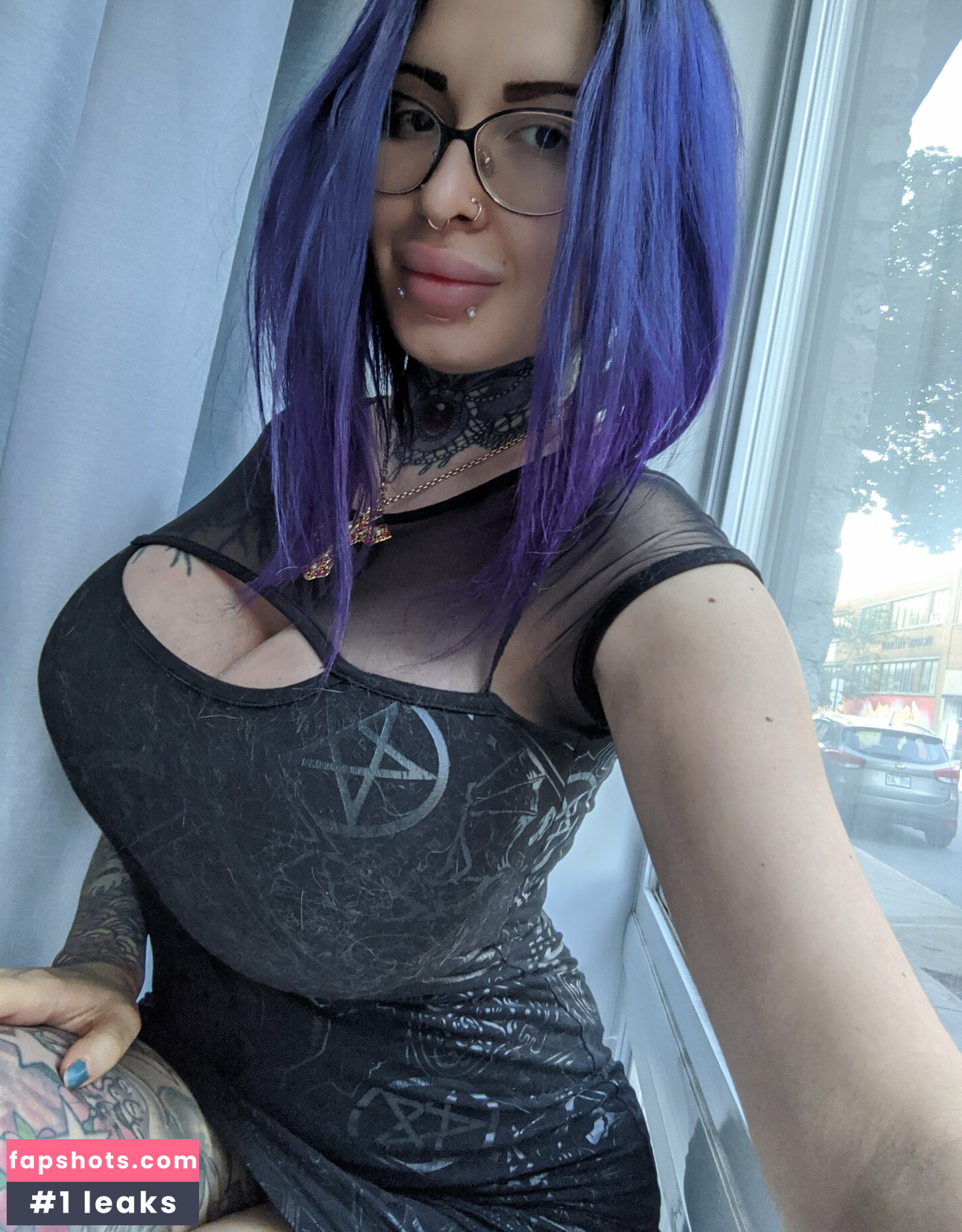 Ariane Saint-Amour's gallery photo #28