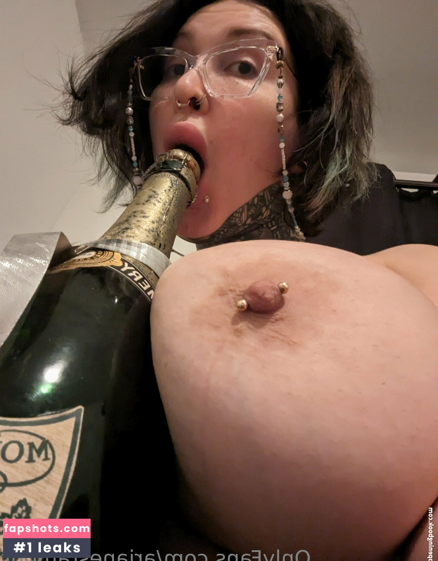 arianestamour gallery photo #14