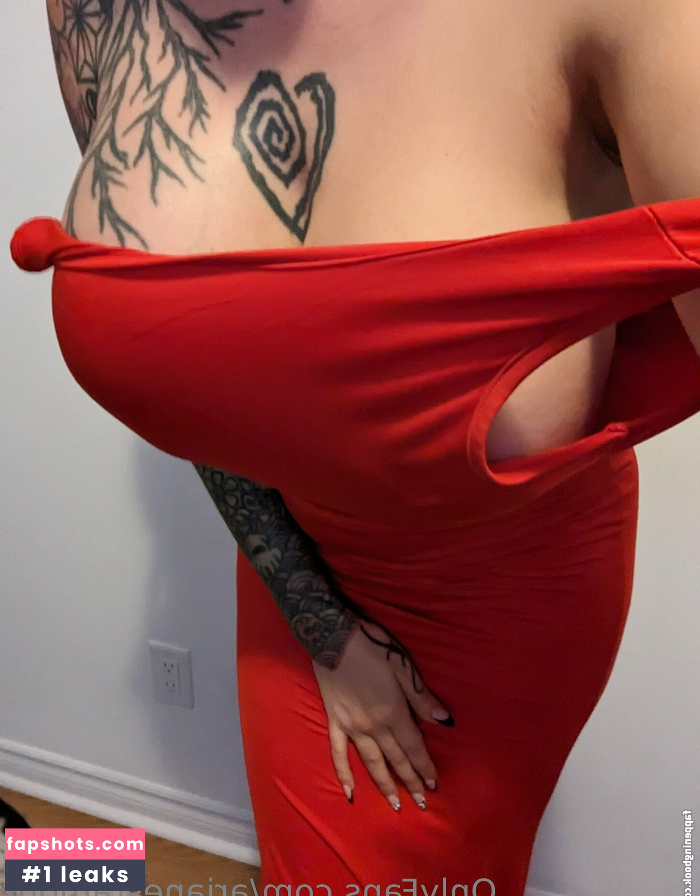 arianestamour gallery photo #3