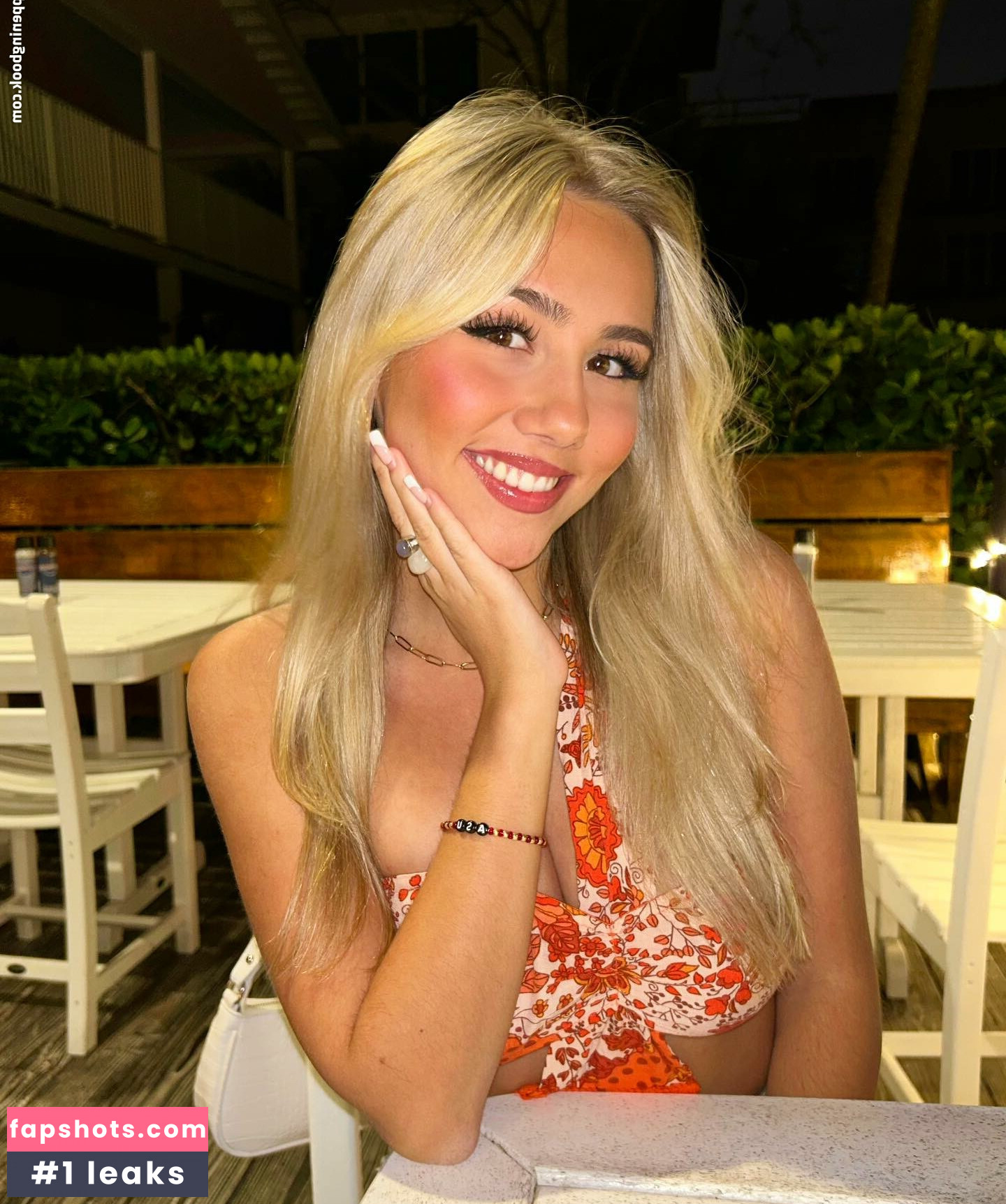 Arianna Felber gallery photo #22