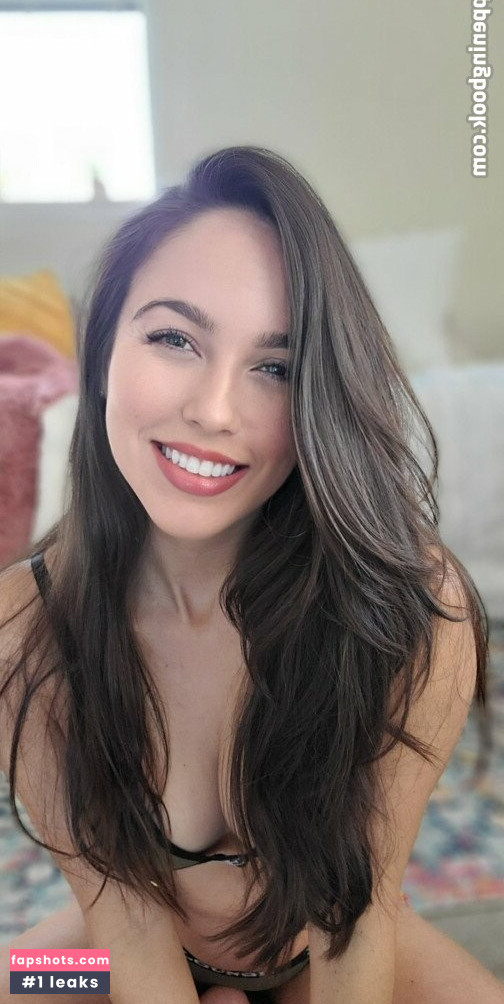 Arianna_Marie gallery photo #11