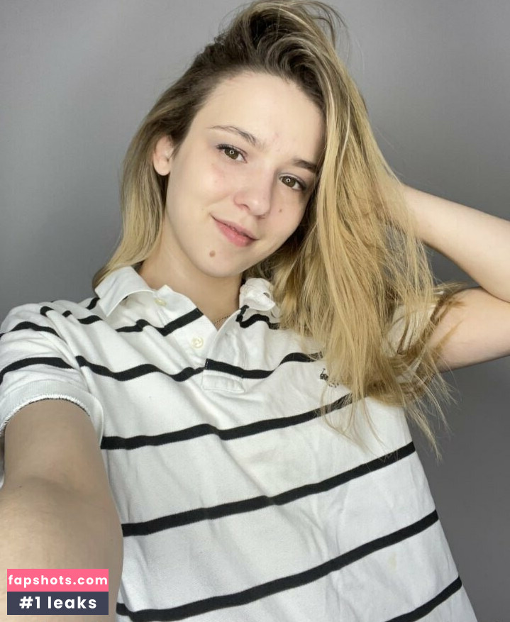 ariannafoxx Nude Leaks OnlyFans Photos #2 - LeakJerk