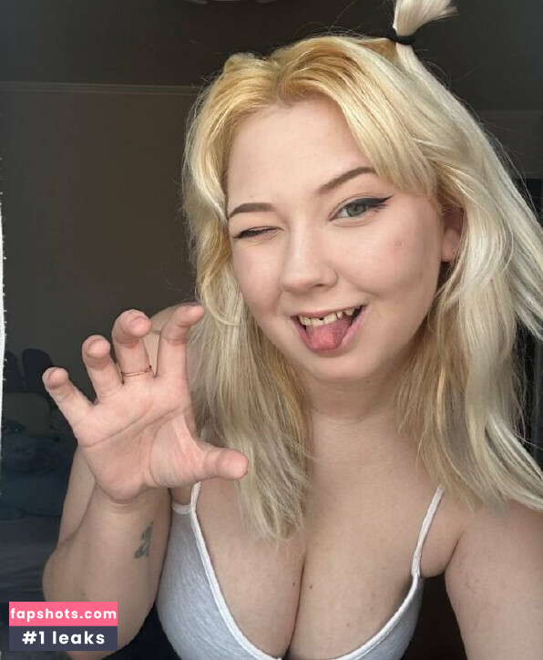 ariannafoxx nude babe gallery