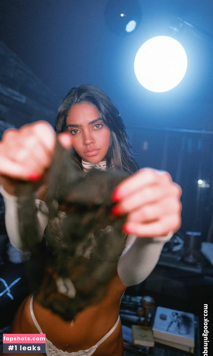 Arianny Negron gallery photo #39