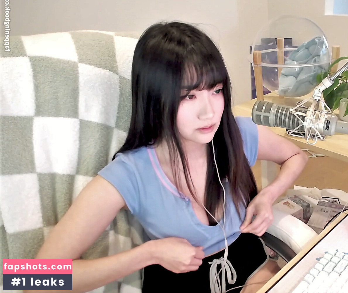 AriaSaki Nude Leaks OnlyFans Photos #160 - LeakJerk