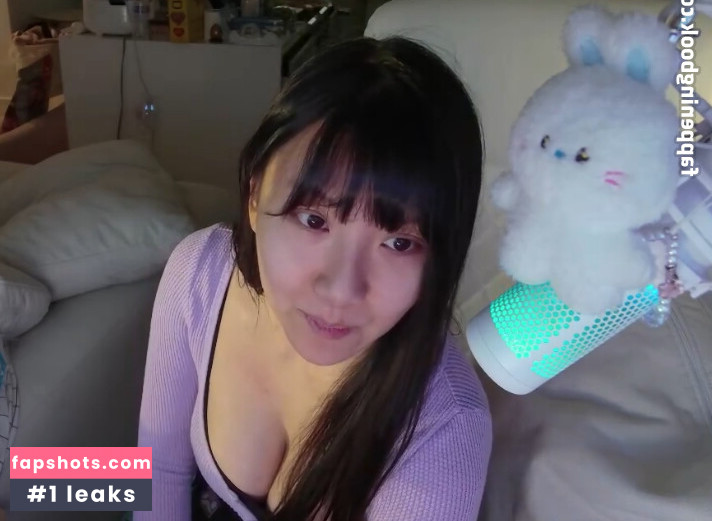 AriaSaki Nude Leaks OnlyFans Photos #30 - LeakJerk