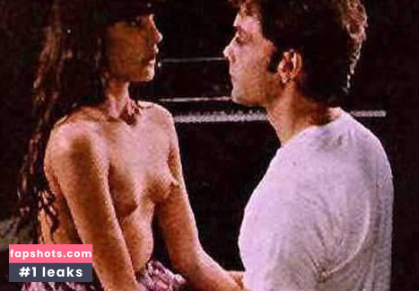 Ariel Besse nude babe gallery