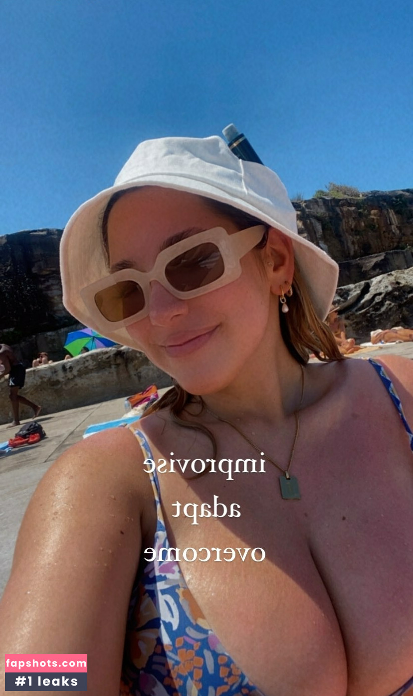 Ariel D gallery photo #7