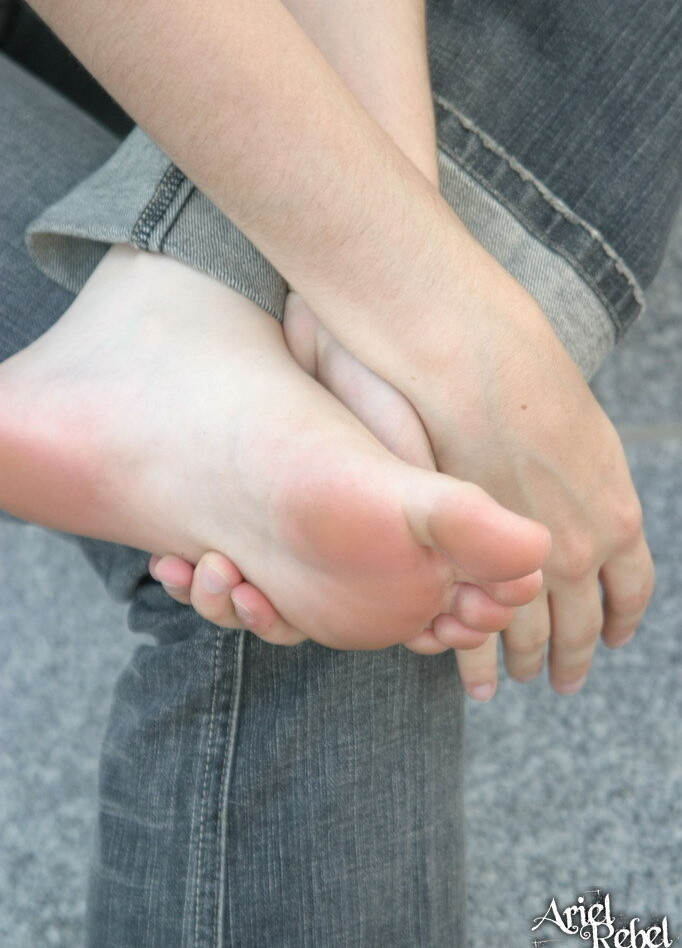 ariel-rebel gallery photo #616