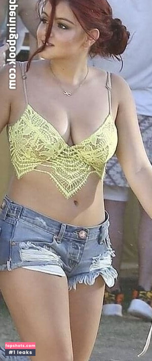 Ariel Winter Nahé úniky fotek pouze od fanoušků #125 - Fapshots