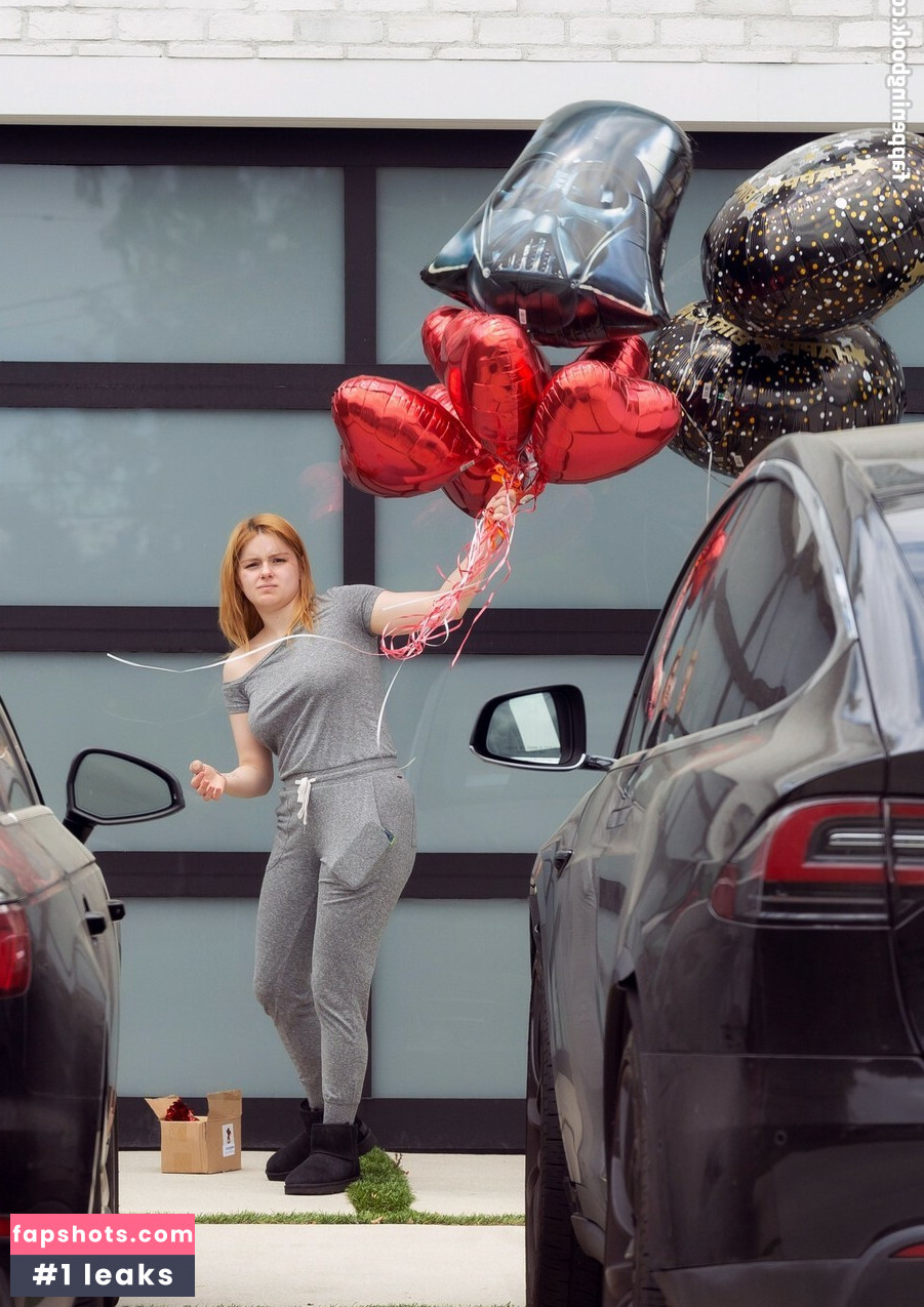 Ariel Winter Nahé úniky fotek pouze od fanoušků #268 - Fapshots