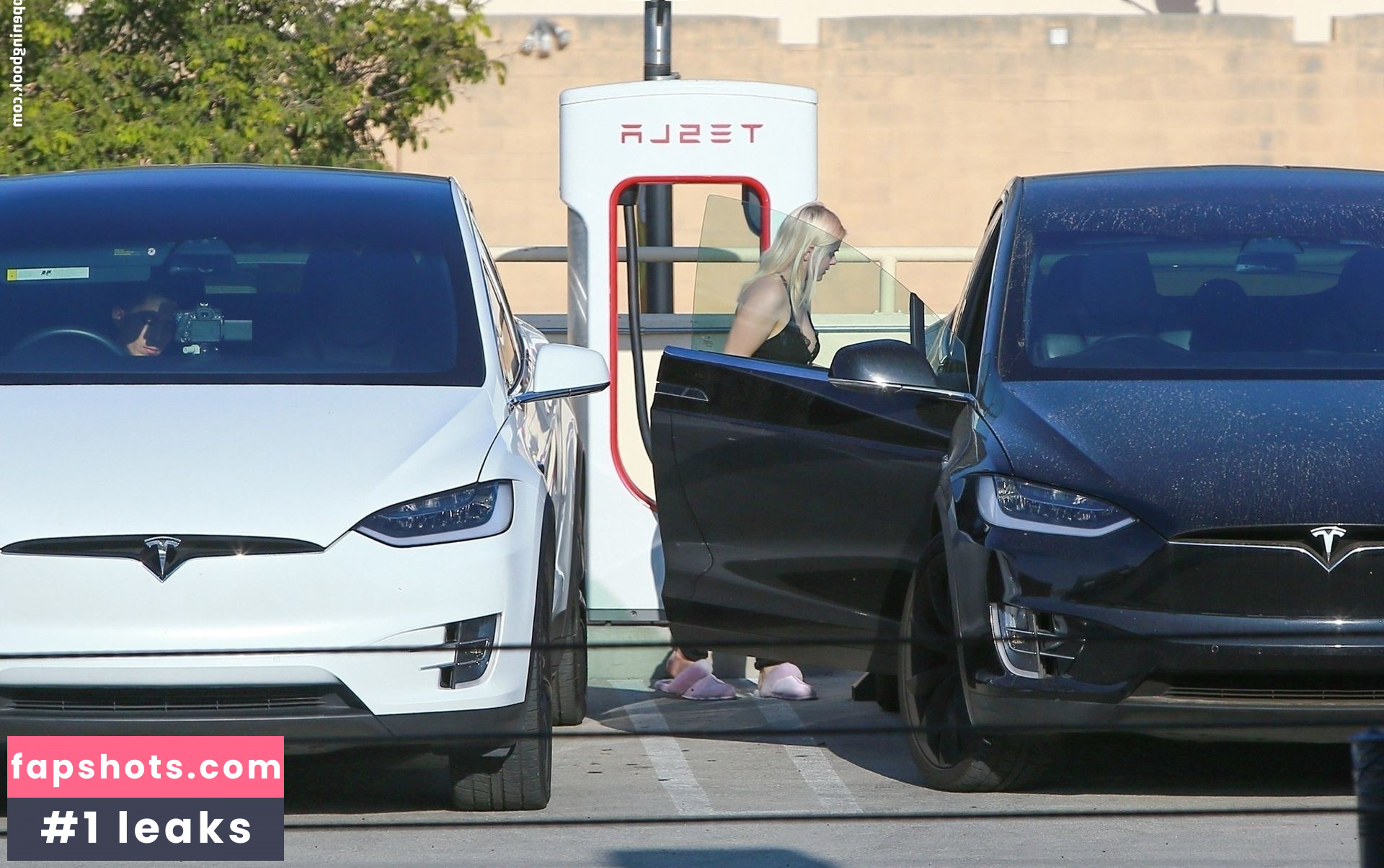 Ariel Winter gallery photo #714