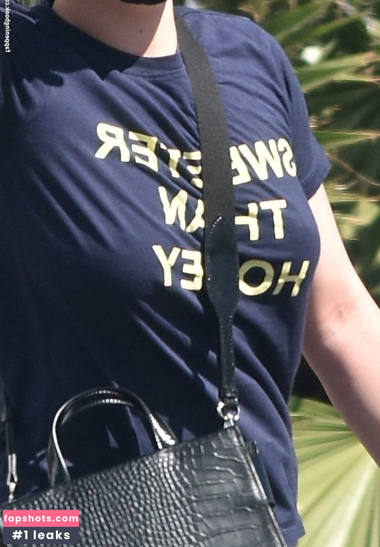 Ariel Winter gallery photo #758