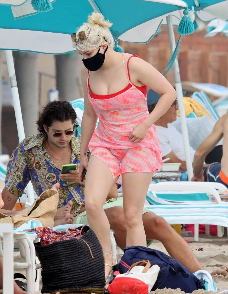 ariel-winter Nahé úniky fotek pouze od fanoušků #1141 - Fapshots