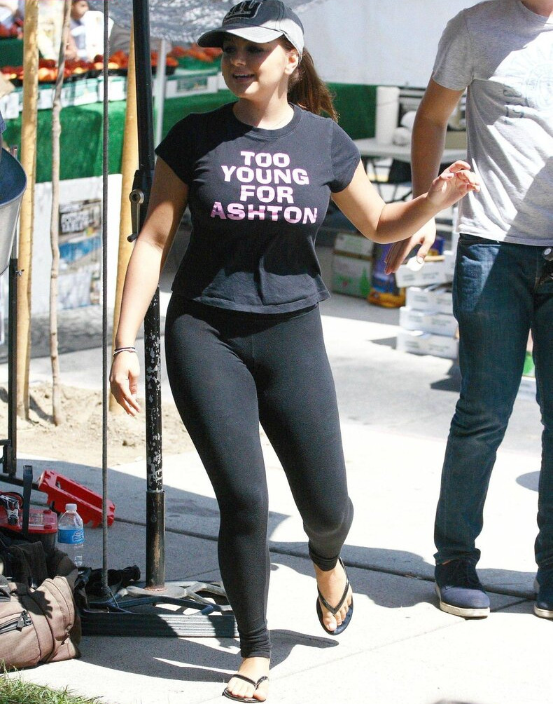 ariel-winter gallery photo #330