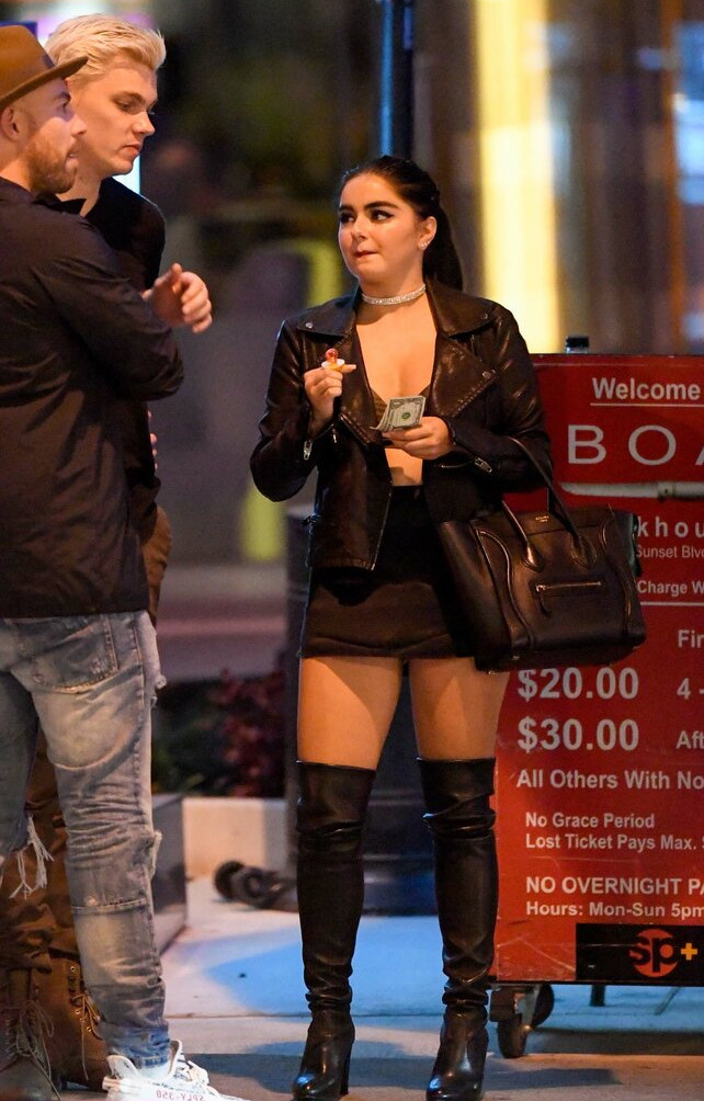 ariel-winter gallery photo #487