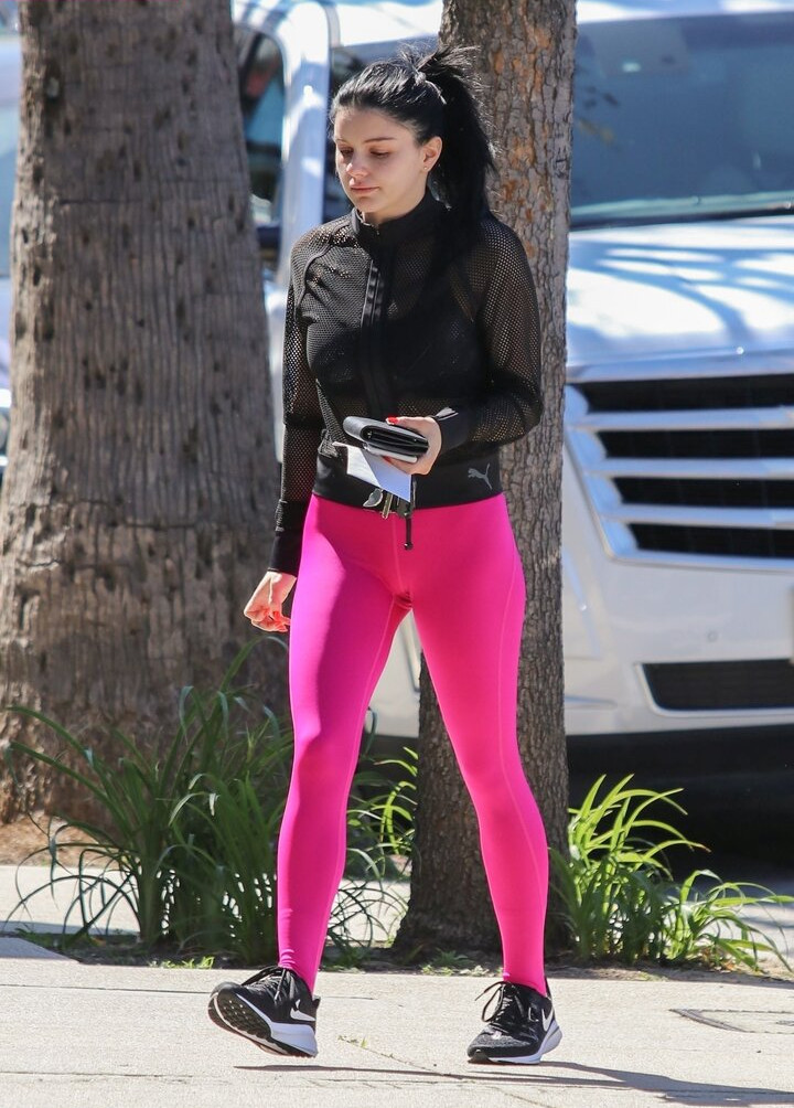 ariel-winter Nahé úniky fotek pouze od fanoušků #887 - Fapshots