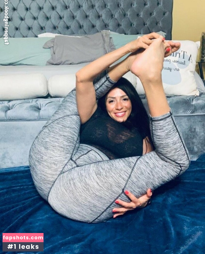 Ariella Ferrera Nude Leaks OnlyFans Photos #97 - Fapshots