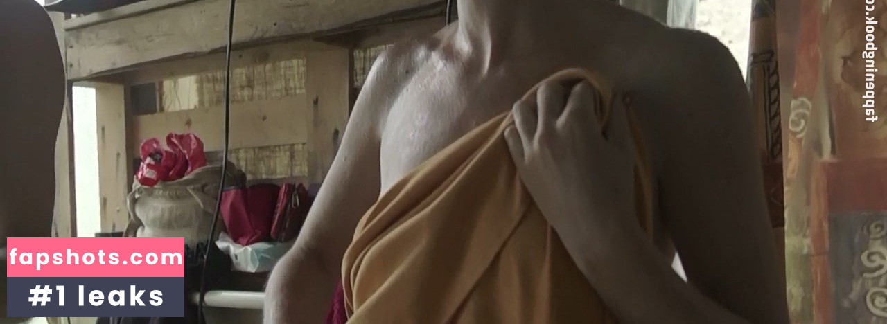 Arielle Moens gallery photo #2