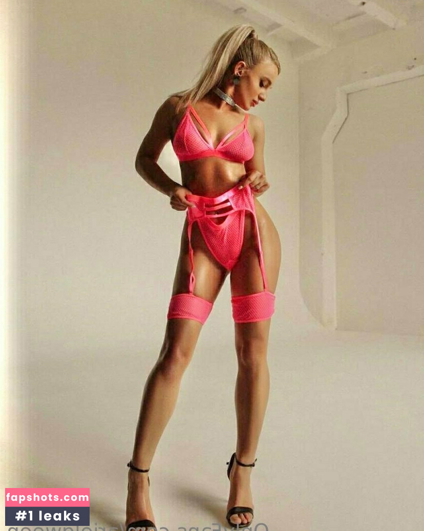 arielqween gallery photo #28