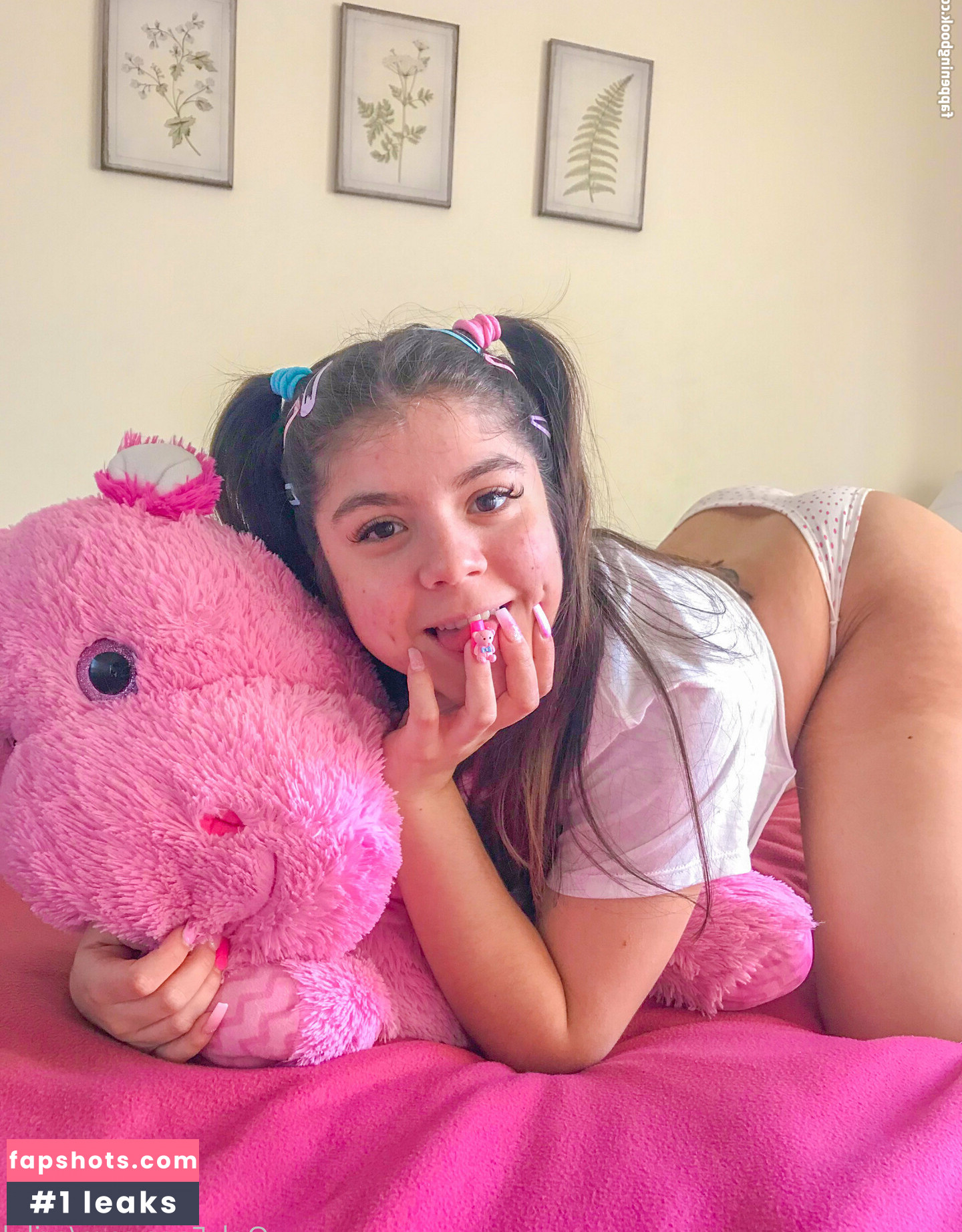 arilol gallery photo #32