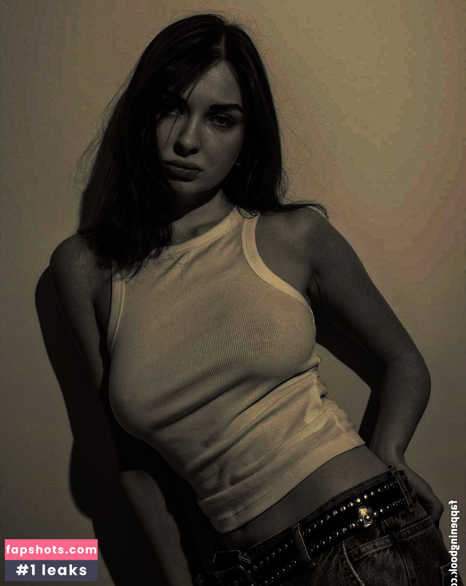 Arina Berdnikova gallery photo #21