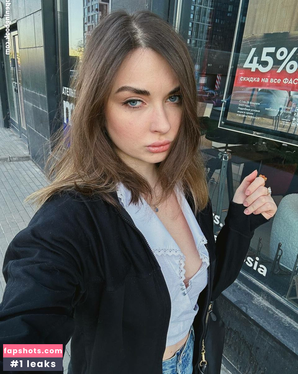 Arina Berdnikova gallery photo #33