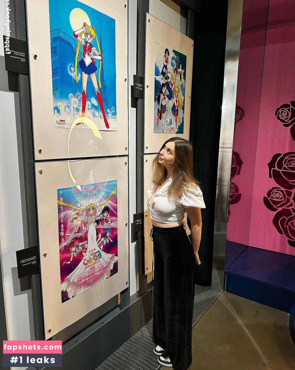 Arina Berdnikova gallery photo #38