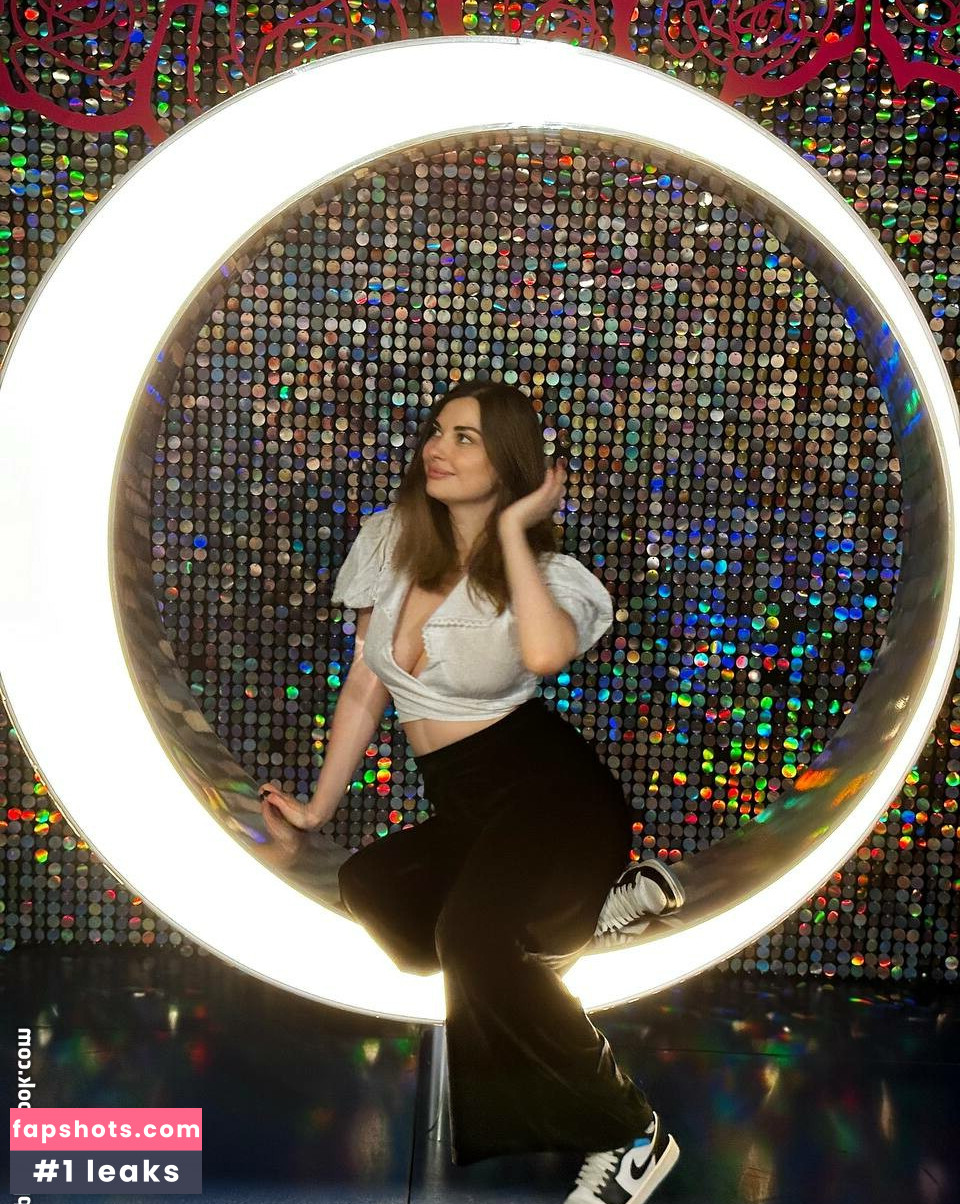 Arina Berdnikova gallery photo #39