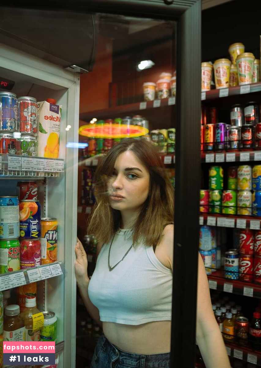 Arina Berdnikova gallery photo #57