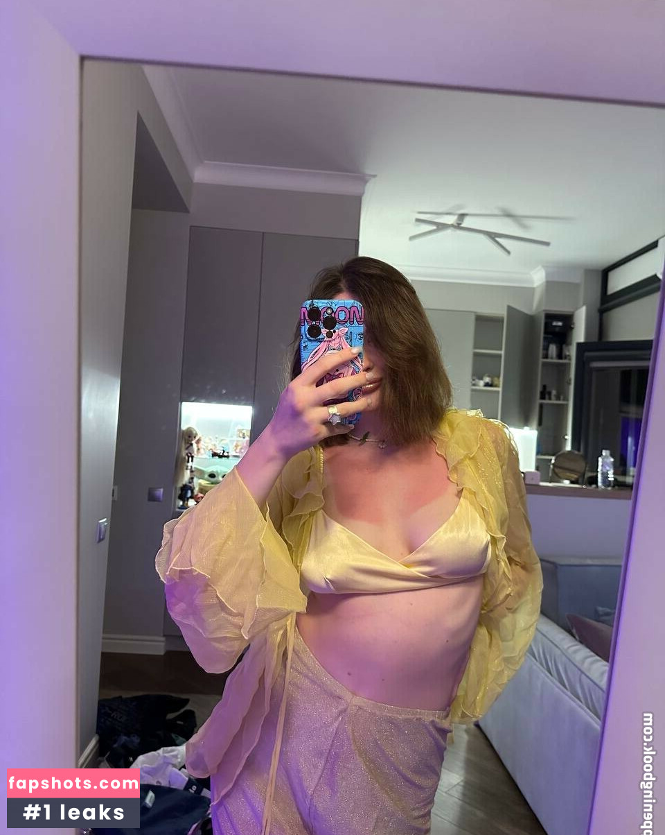 Arina Berdnikova gallery photo #75