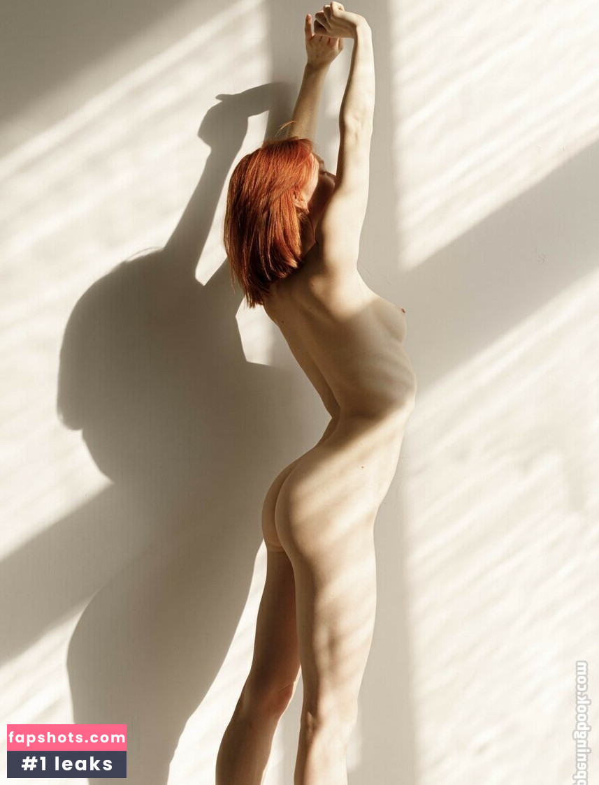 Arina Bik gallery photo #42