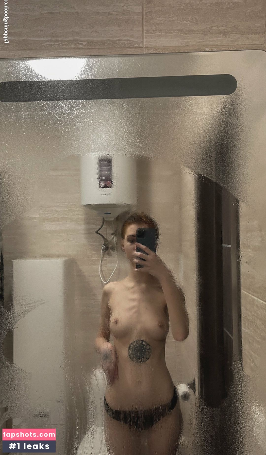 arina_gpo Filtración Desnuda OnlyFans Foto #3 - Fapshots