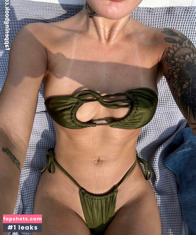 Arinawhynot gallery photo #39