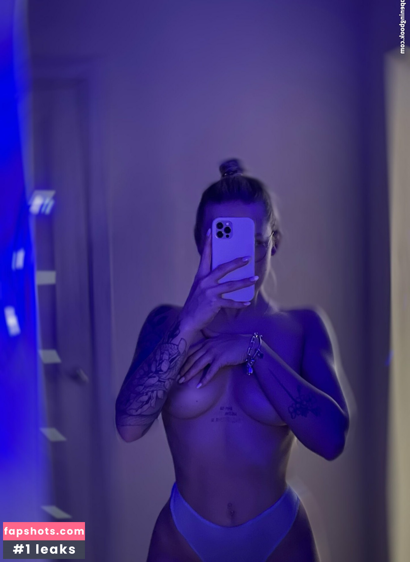 Arinawhynot gallery photo #40