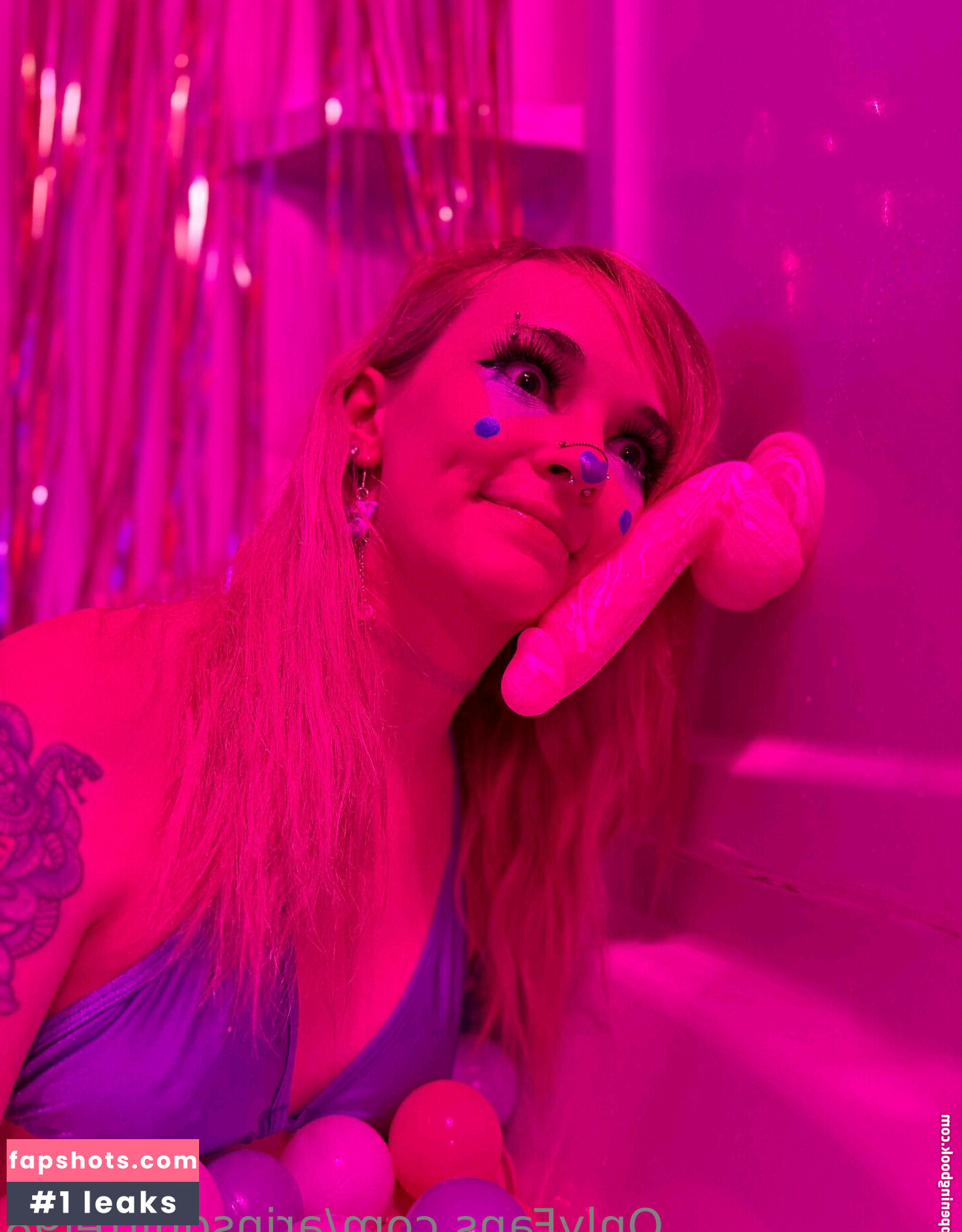 arinsquirrel98 gallery photo #34