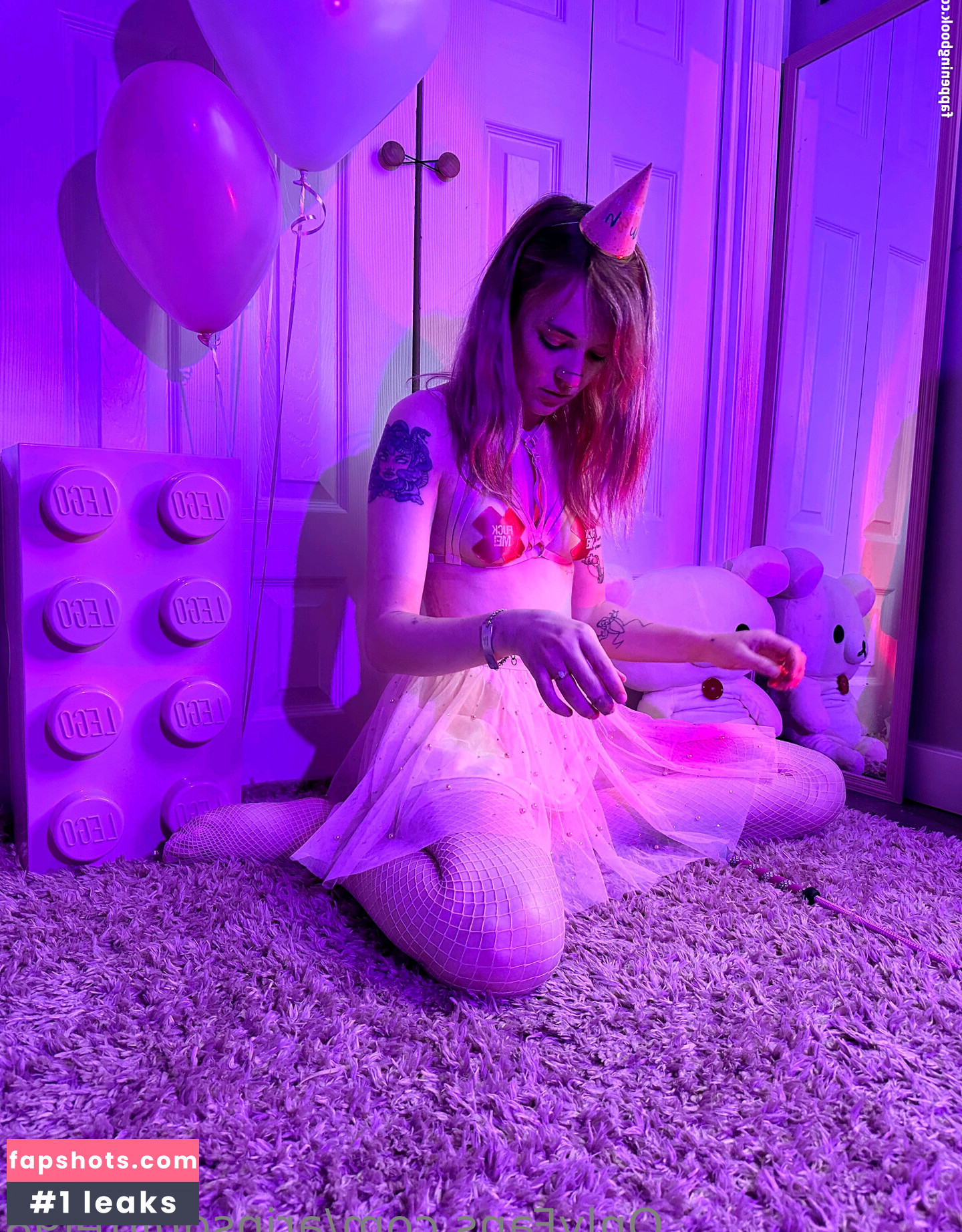 arinsquirrel98 gallery photo #46