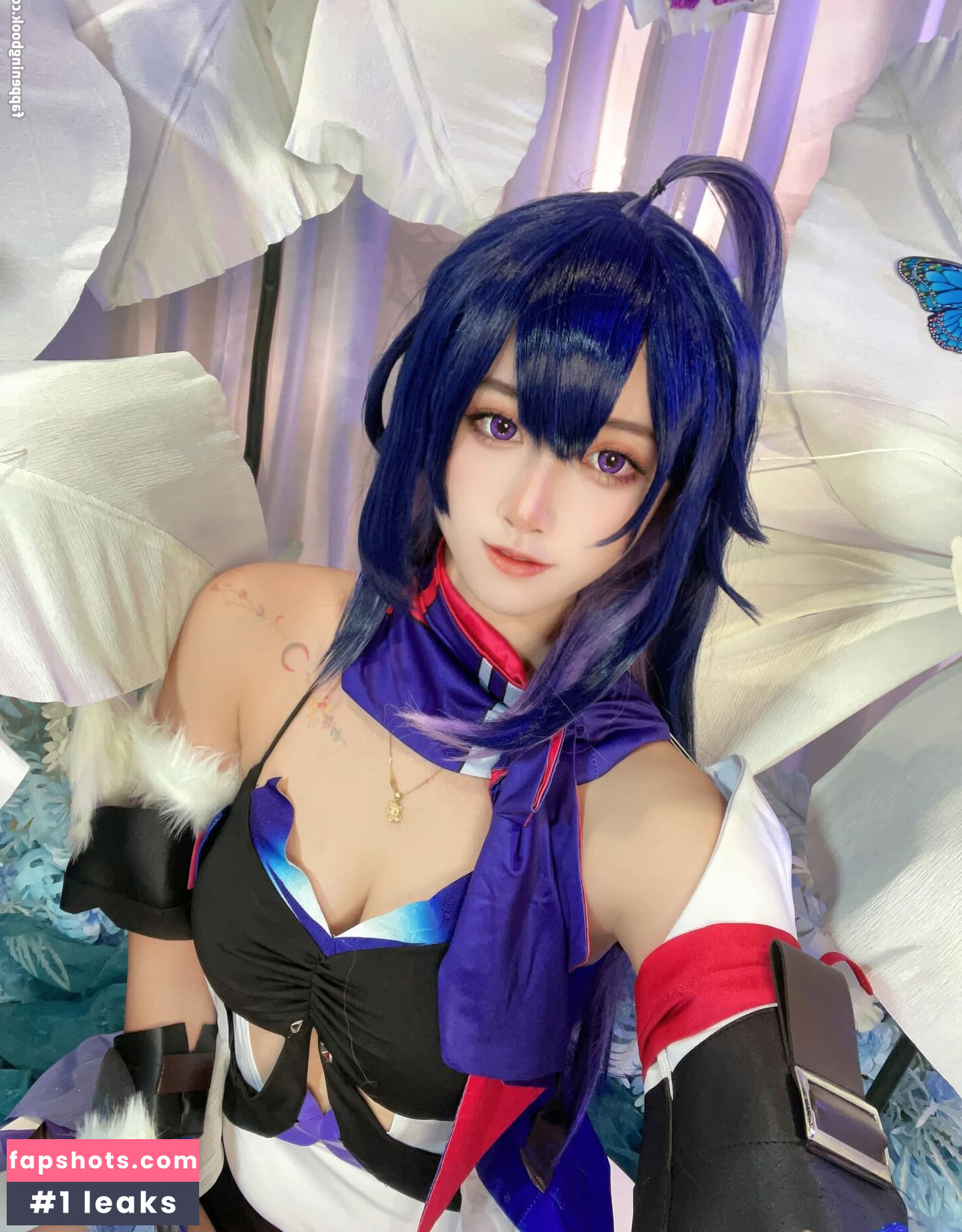 Arisa Cosplay gallery photo #22